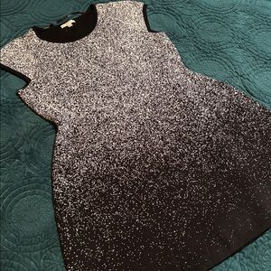 Eileen Fisher Black and White Patterned Top